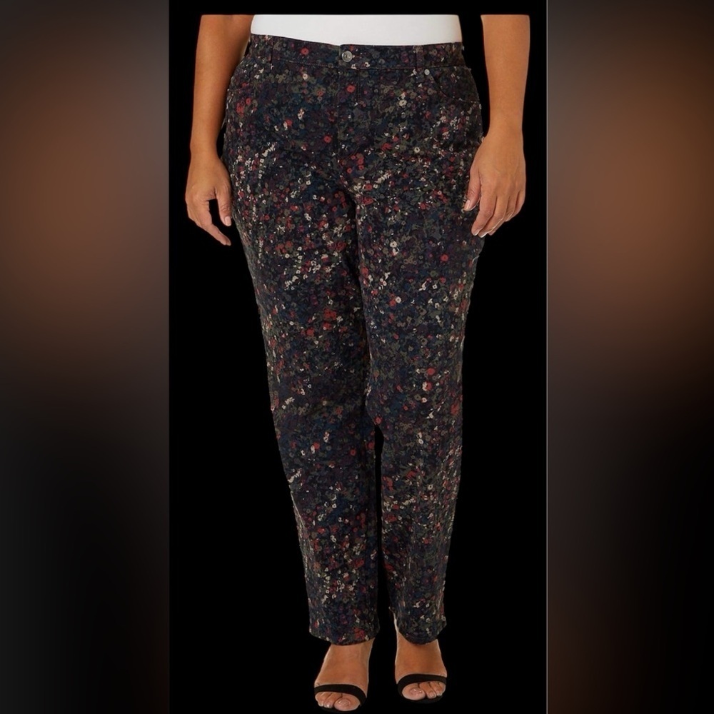 Gloria Vanderbilt Amanda Floral Stretch Jeans Women’s Size  20 W floral Denim